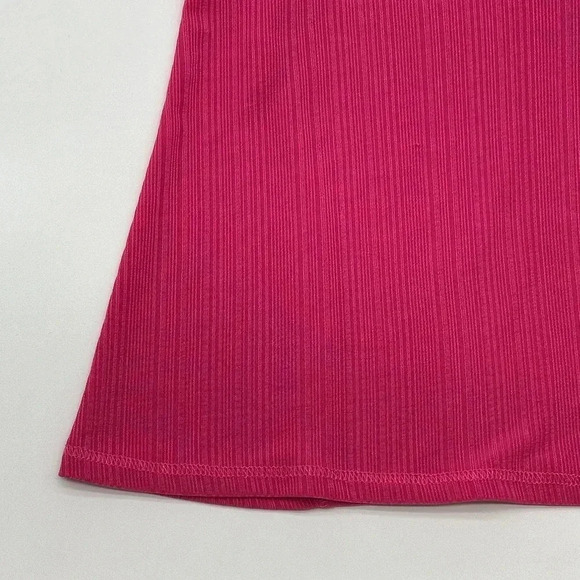 We The Free People Size Small Hot Pink T-Shirt Raw Sleeve Detail Barbie - Picture 5 of 8